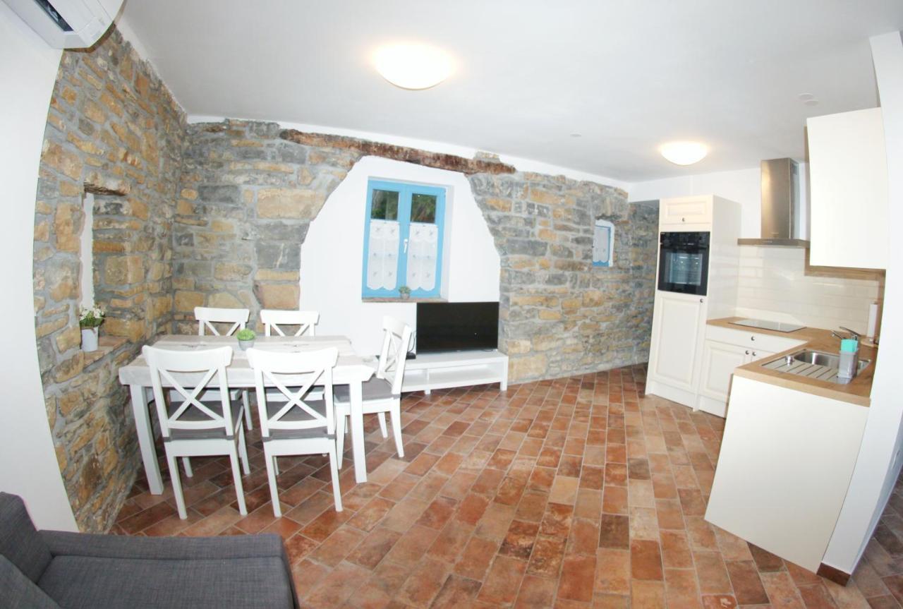 Ferienwohnung Pr' Marici Koper Exterior foto